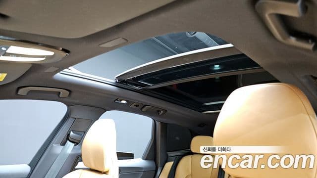 Volvo XC60 2023 — Şəkil 9/20