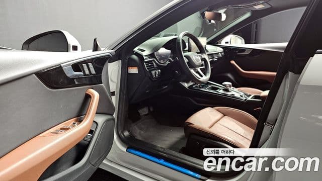 Audi A5 2021 — Şəkil 12/20