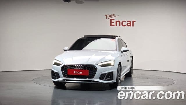 Audi A5 2021 — ფოტო 3/20