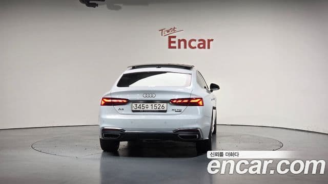 Audi A5 2021 — ფოტო 4/20