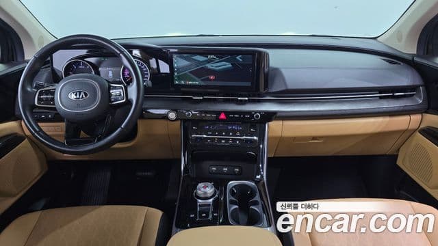 Kia Carnival 2020 — ფოტო 7/20