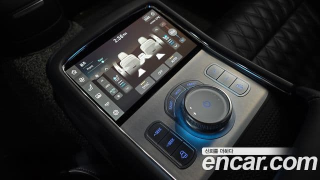 Genesis G90 2023 — ფოტო 18/20