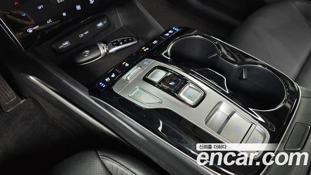 Hyundai The New Tucson 2022 — ფოტო 9/20
