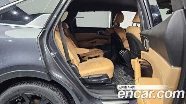 Kia Sorento 2022 — Şəkil 12/20