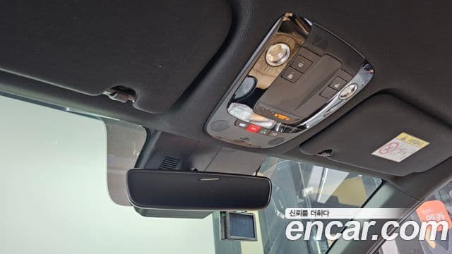Kia Sorento 2022 — Şəkil 17/20