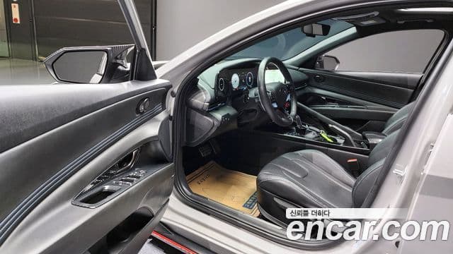 Hyundai The New Avante Hybrid 2022 — ფოტო 16/20