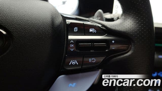 Hyundai The New Avante Hybrid 2022 — ფოტო 11/20