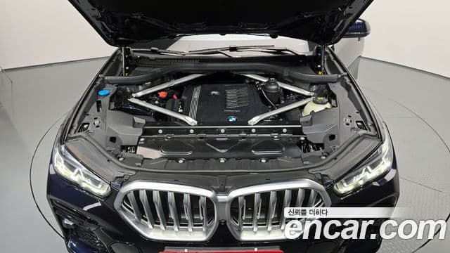 BMW X6 2022 — ფოტო 6/20
