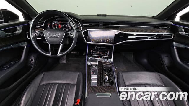 Audi A6 2021 — ფოტო 7/20