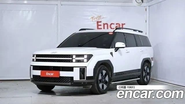Hyundai Santa Fe 2023 — Photo 7/20