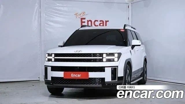 Hyundai Santa Fe 2023 — Photo 5/20