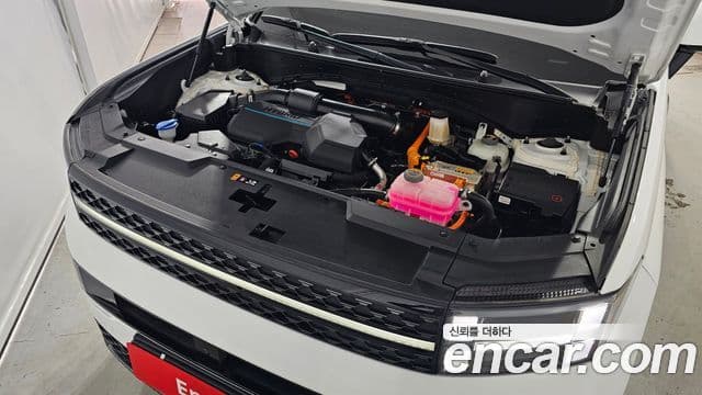 Hyundai Santa Fe 2023 — Photo 8/20