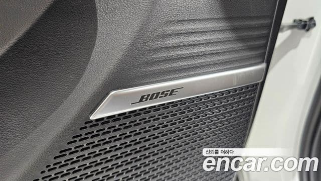 Hyundai Santa Fe 2023 — Photo 4/20