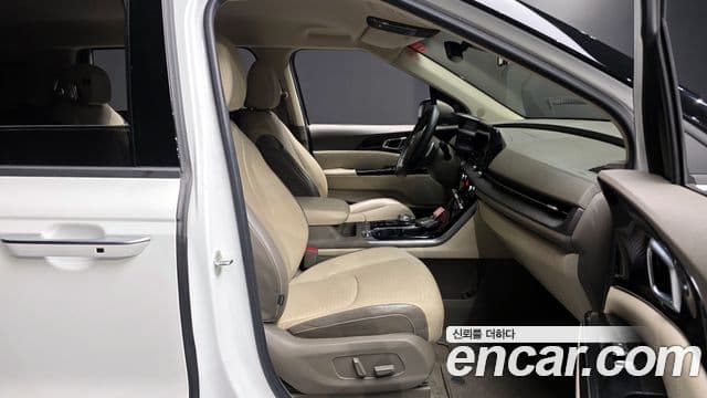 Kia Carnival 2020 — Şəkil 10/20