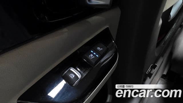 Kia Carnival 2020 — Şəkil 19/20
