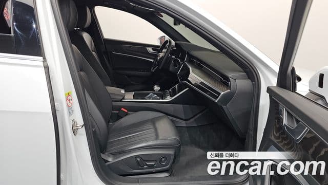 Audi A6 2021 — ფოტო 11/20