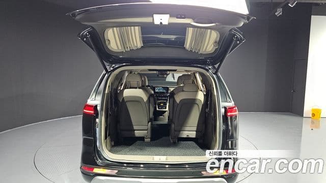 Kia Carnival 2022 — Фото 20/20