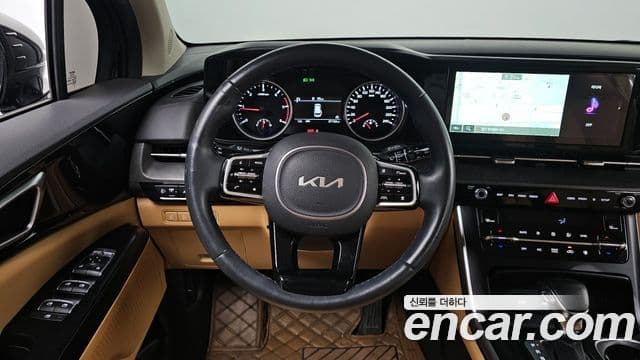 Kia Carnival 2021 — Şəkil 13/20