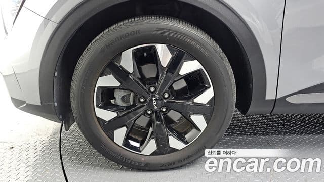 Kia Sportage 2021 — ფოტო 5/20