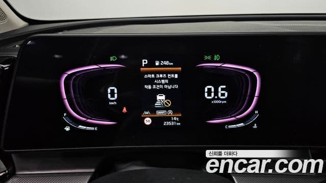 Kia Sportage 2021 — ფოტო 8/20