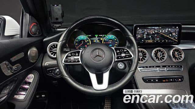 Mercedes-Benz GLC-Class 2021 — ფოტო 13/20
