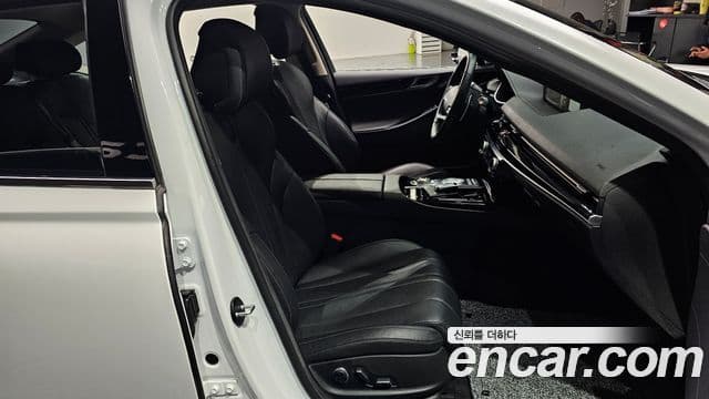 Genesis G80 2020 — Photo 12/20