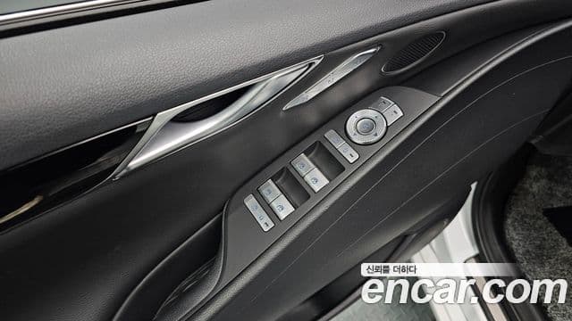 Genesis G80 2020 — Photo 8/20