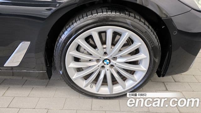BMW 5 Series 2022 — фото 5 из 20