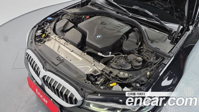 BMW 3 Series 2022 — ფოტო 12/20