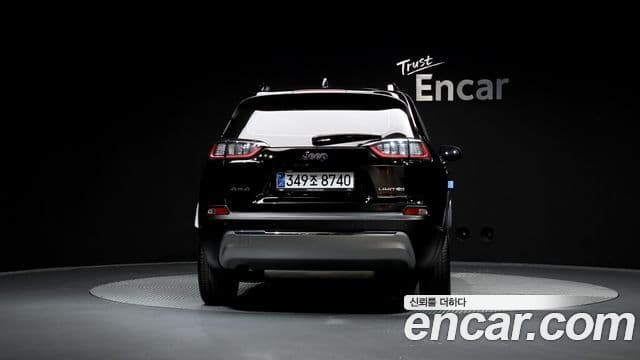 Jeep Cherokee 2022 — Şəkil 3/20