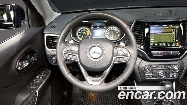 Jeep Cherokee 2022 — Şəkil 5/20