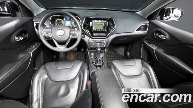 Jeep Cherokee 2022 — Şəkil 14/20