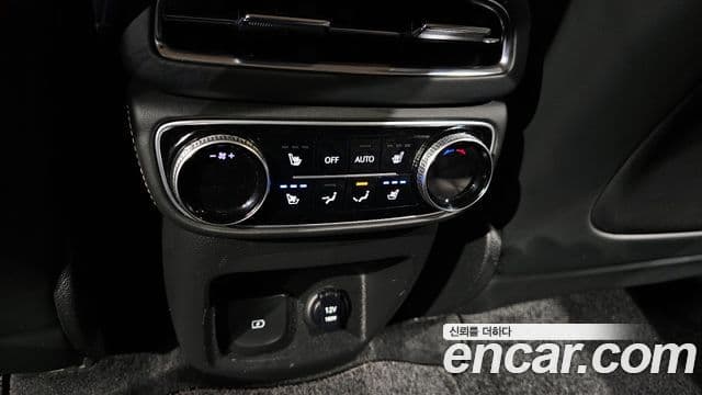 Genesis GV80 2021 — Şəkil 19/20