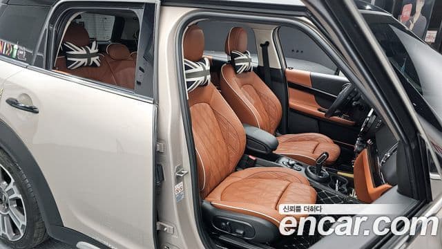 Mini Cooper S Countryman 2021 — ფოტო 12/20