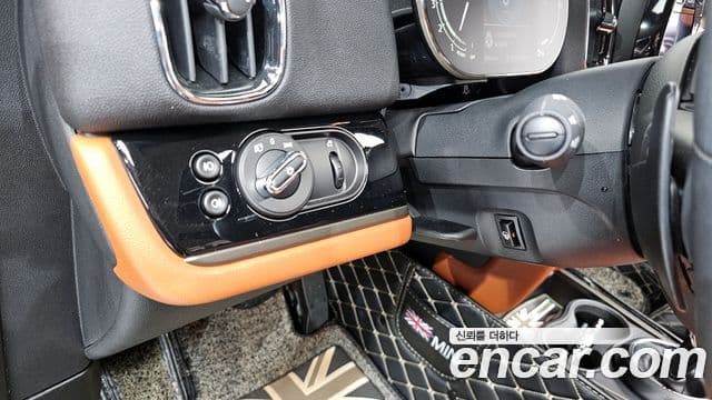 Mini Cooper S Countryman 2021 — ფოტო 14/20