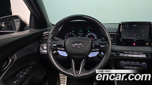 Hyundai Veloster 2019 — Şəkil 13/20