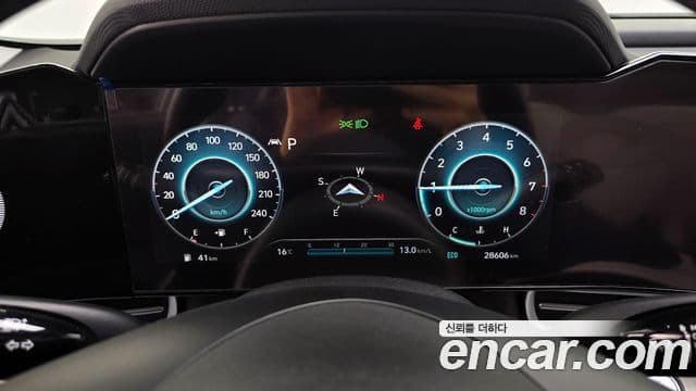 Hyundai The New Avante Hybrid 2021 — ფოტო 11/20
