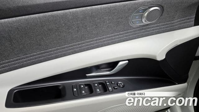 Hyundai The New Avante Hybrid 2021 — ფოტო 18/20