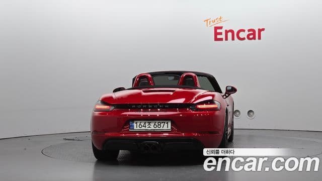 Porsche 718 Boxster 2018 — Фото 4/20