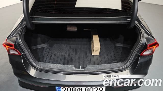 Kia K5 2023 — Şəkil 20/20