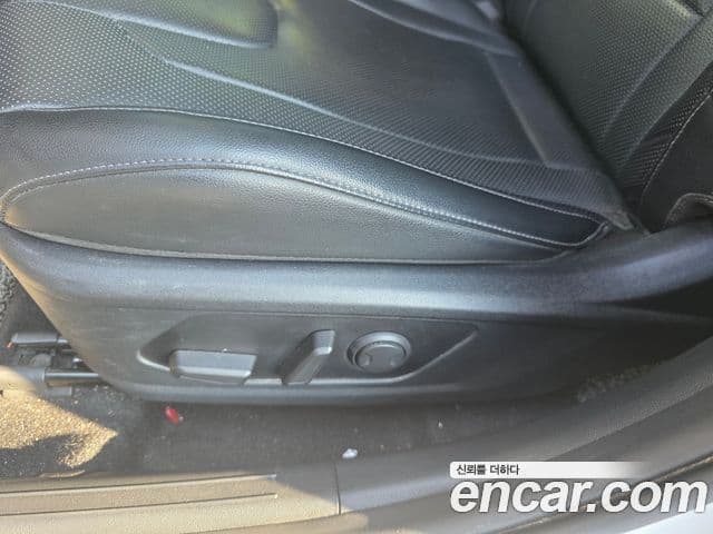 Hyundai Avante 2021 — ფოტო 11/20