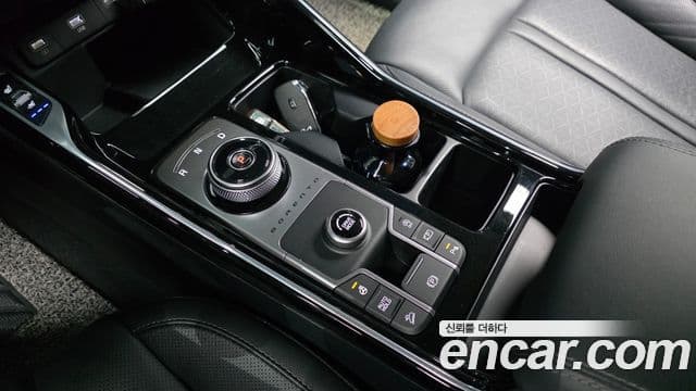 Kia Sorento 2023 — Şəkil 7/20