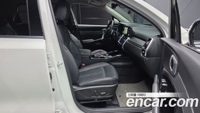 Kia Sorento 2023 — Şəkil 10/20