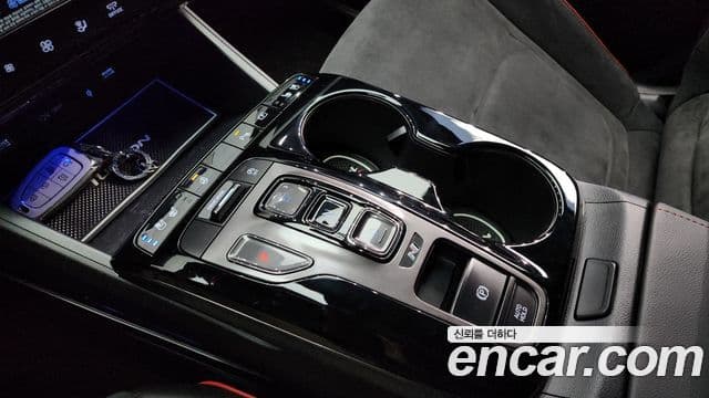 Hyundai Tucson Hybrid 2022 — ფოტო 1/20