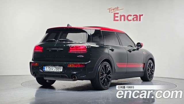 Mini Cooper S Clubman 2020 — ფოტო 2/20