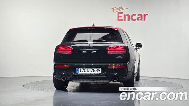 Mini Cooper S Clubman 2020 — ფოტო 4/20