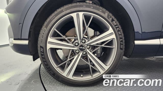 Genesis GV80 Coupe 2024 — ფოტო 19/20
