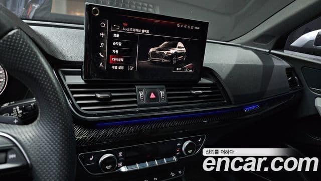 Audi SQ5 2022 — ფოტო 18/20