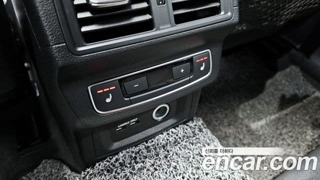 Audi SQ5 2022 — ფოტო 6/20