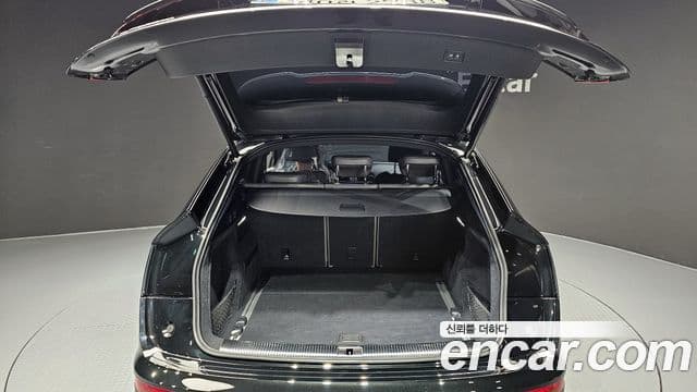 Audi SQ5 2022 — ფოტო 7/20